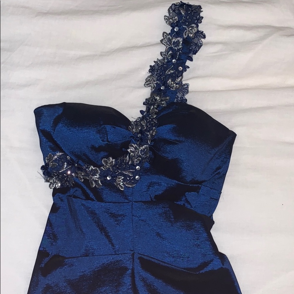 Beautiful formal/homecoming dress